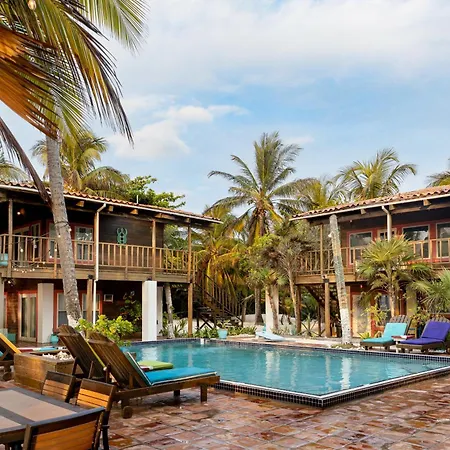 Sundiver Beach Resort